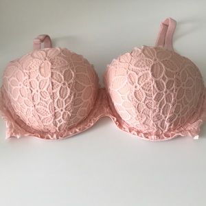 Victoria’s Secret Pink Date Push Up Bra
